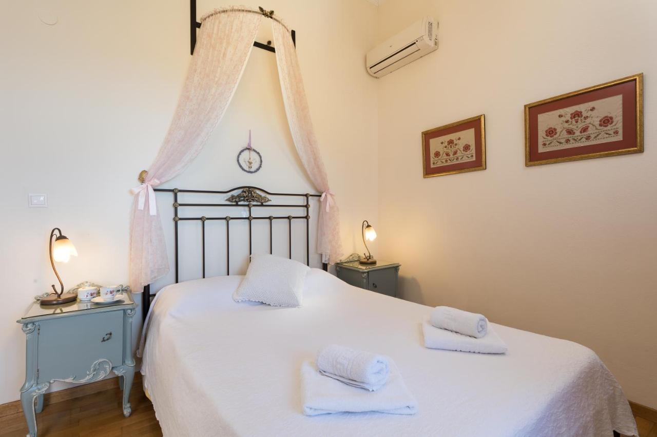 Agallis Corfu Σωκράκι