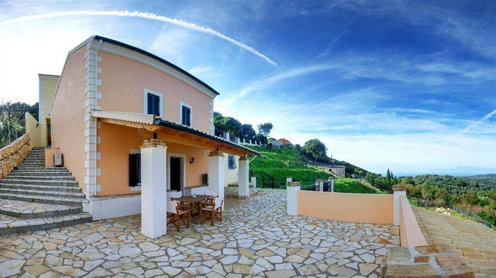 Agallis Corfu * Σωκράκι